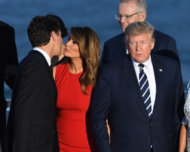 Twitter is losing it over this trending picture of Melania Trump and Justin Trudeau