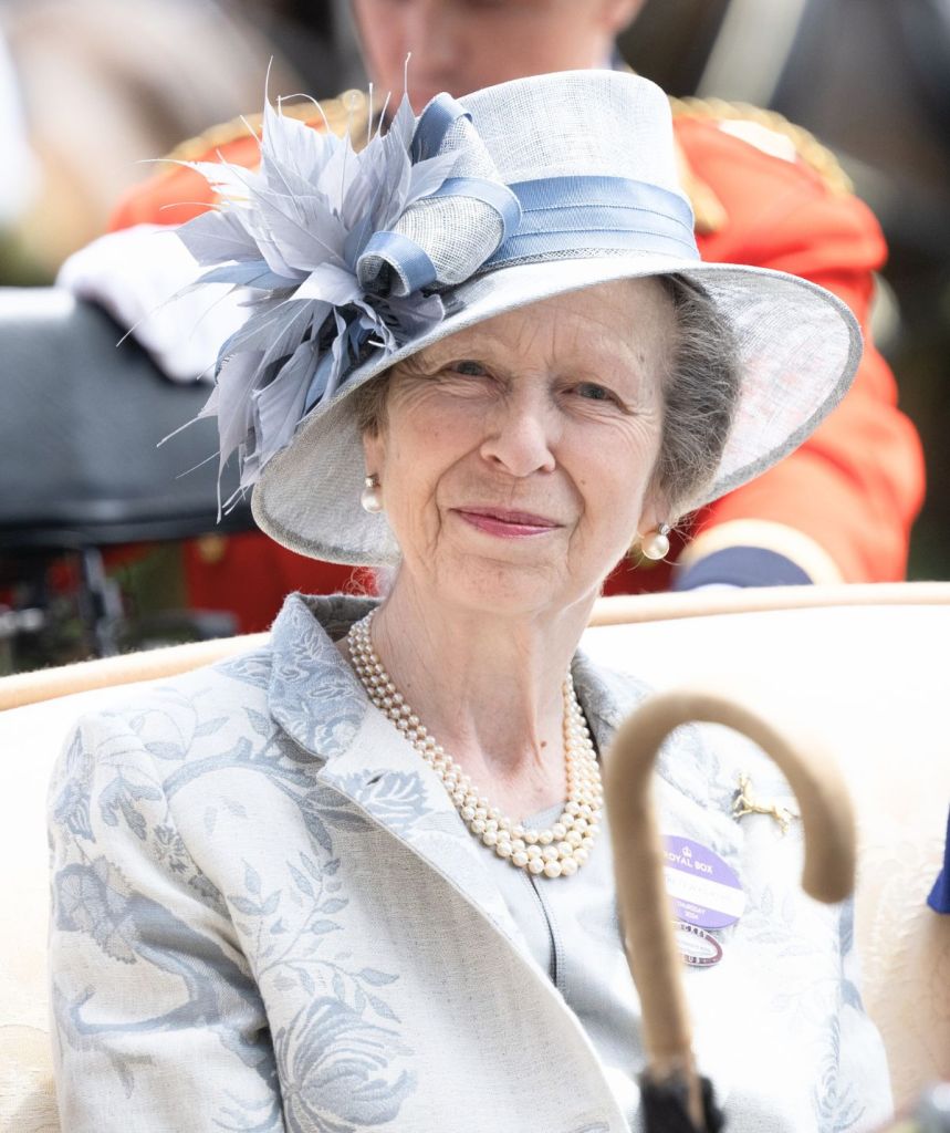 Princess Anne smiles in pearls, looking lovely